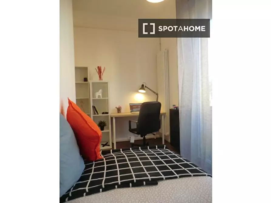 Immagine 5 di Camera condivisa in affitto  in Via Sorio a Padova