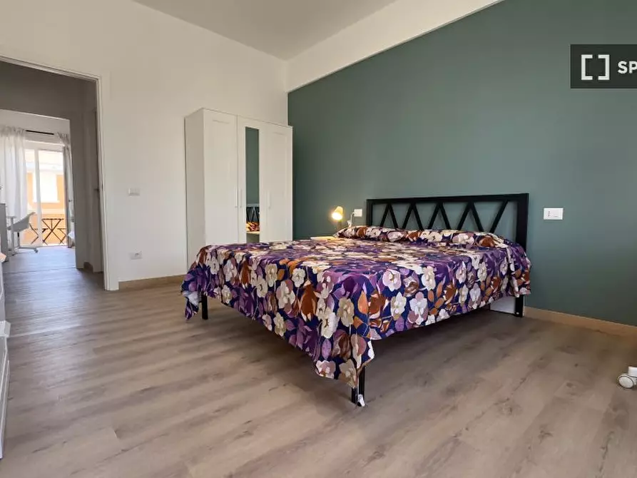 Immagine 13 di Camera condivisa in affitto  in Via Salvatore Pincherle a Roma