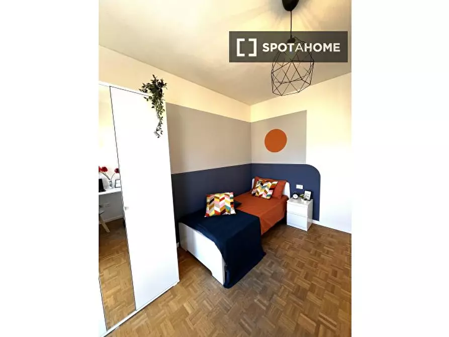 Immagine 2 di Camera condivisa in affitto  in Novembre 132 a Trento