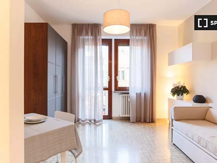 Immagine 4 di Ufficio in affitto  in Via Risorgimento a Sesto San Giovanni