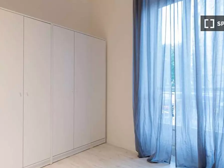 Immagine 7 di Camera condivisa in affitto  in Via Breglio a Torino