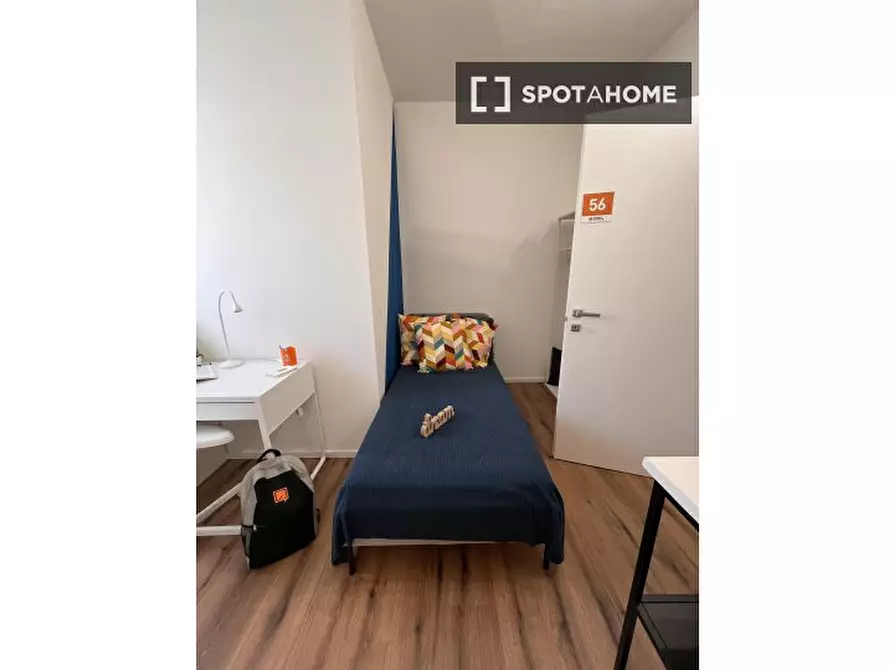 Immagine 15 di Camera condivisa in affitto  in Fabio Filzi a Trento