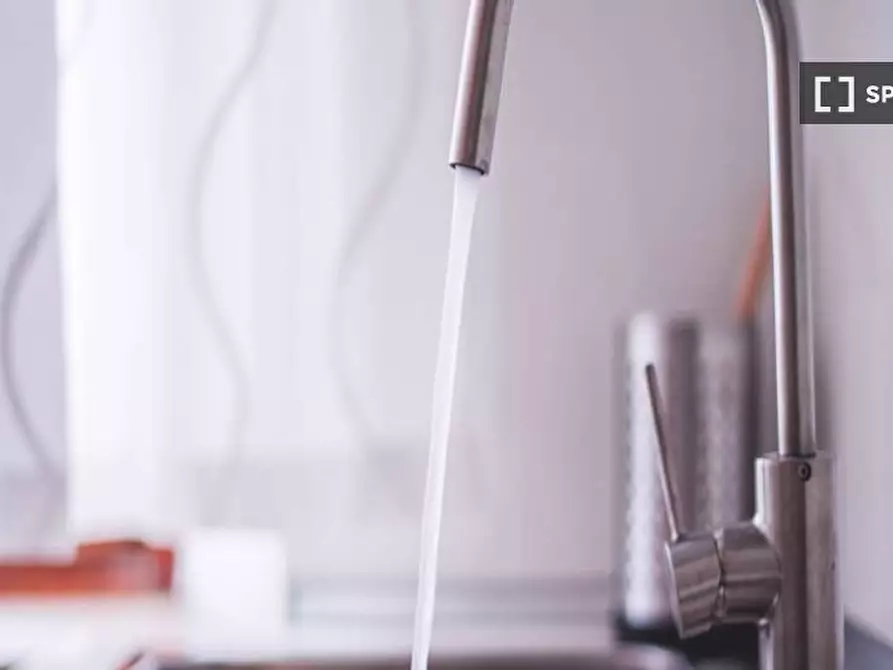 Immagine 11 di Camera condivisa in affitto  in Viale Monza a Milano