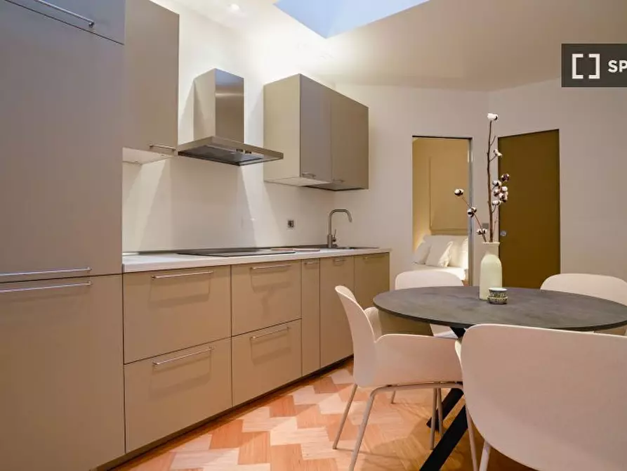 Immagine 3 di Appartamento in affitto  in Via Cesare Battisti a Torino