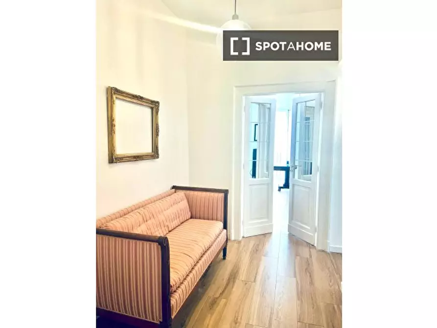 Immagine 1 di Appartamento in affitto  in Via Pasquale Scura a Napoli