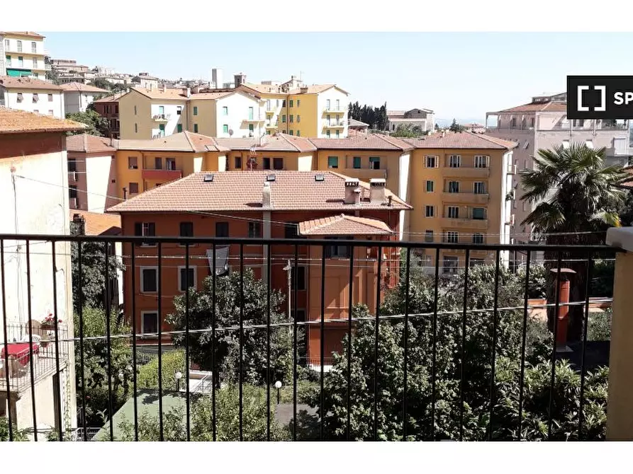 Immagine 8 di Camera condivisa in affitto  in Via Alessio Lorenzini a Perugia