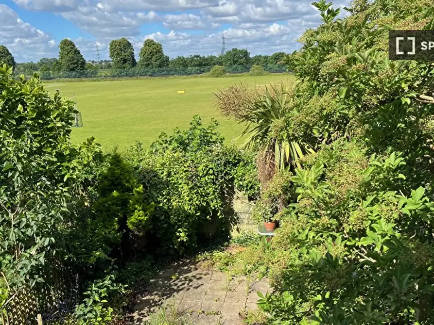 Immagine 12 di Appartamento in affitto  in Edward Rd a Walthamstow