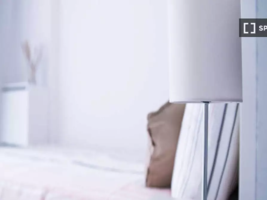 Immagine 4 di Camera condivisa in affitto  in Via Giovanni Pascoli a Milano