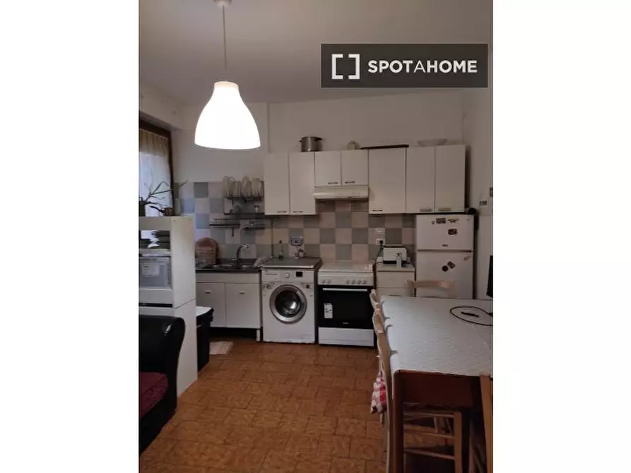 Immagine 13 di Camera condivisa in affitto  in Via del Beato Egidio a Perugia