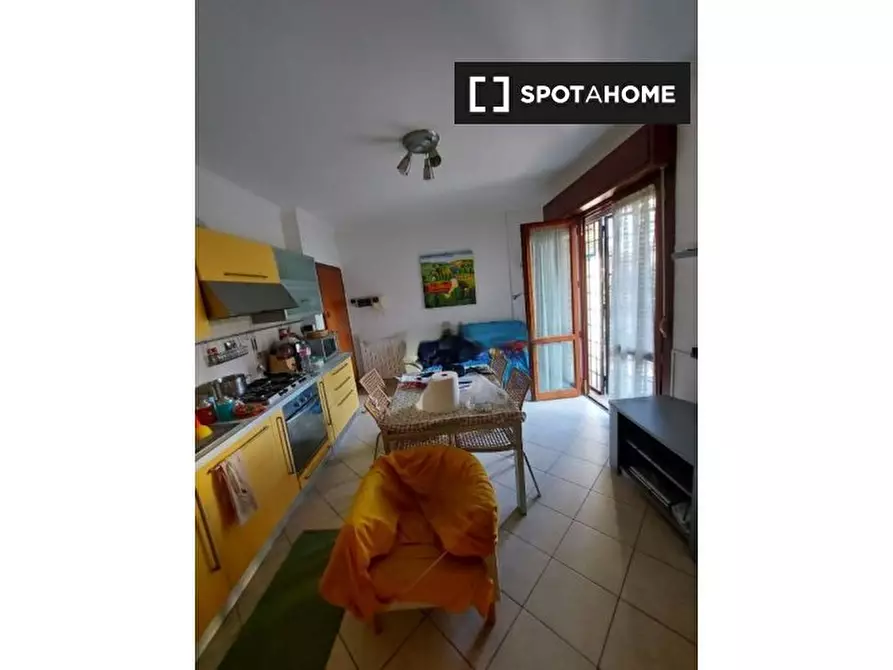 Immagine 5 di Appartamento in affitto  in Via delle Lobelie a Roma