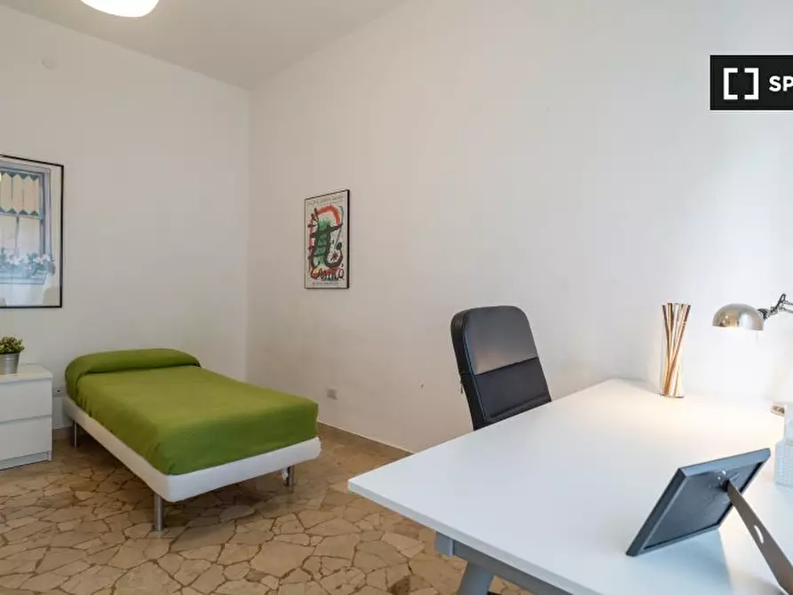 Immagine 13 di Camera condivisa in affitto  in Via Fratelli Rosselli a Milano