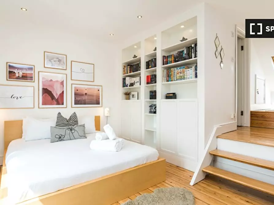 Immagine 2 di Appartamento in affitto  in Benson Rd a Lewisham