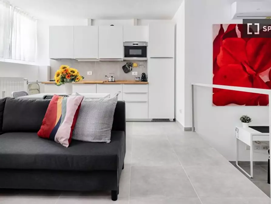 Immagine 8 di Appartamento in affitto  in Via Ravizza a Milano