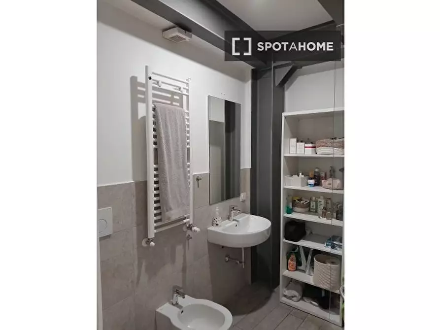 Immagine 5 di Appartamento in affitto  in Via Gargano a Milano