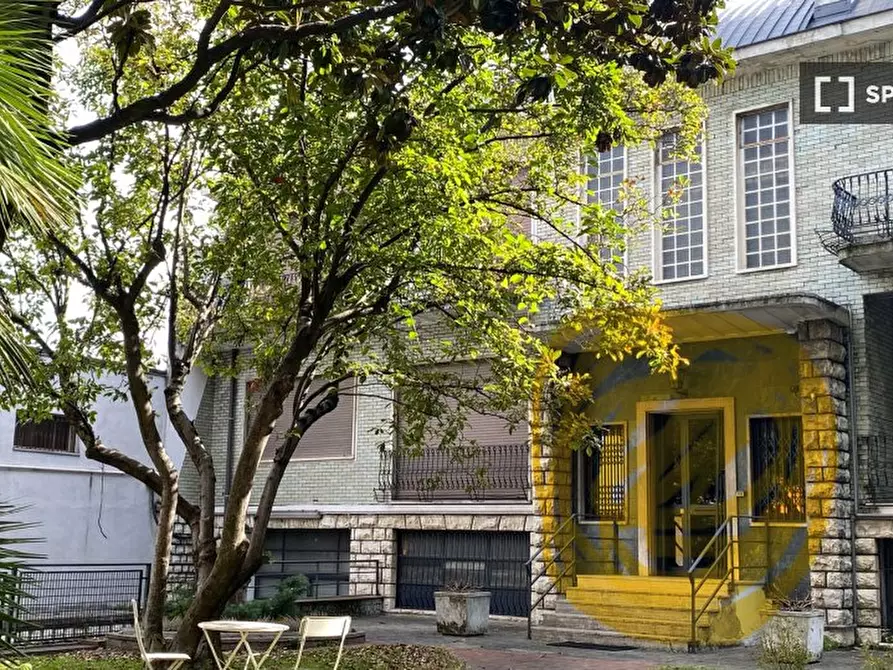 Immagine 4 di Camera condivisa in affitto  in Giovanni Maria a Milano