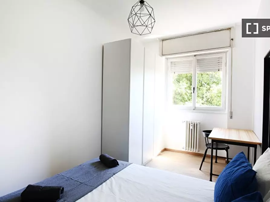 Immagine 3 di Camera condivisa in affitto  in Via Carlo Marx a Milano