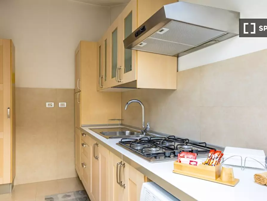 Immagine 19 di Appartamento in affitto  in Via Duomo a Napoli