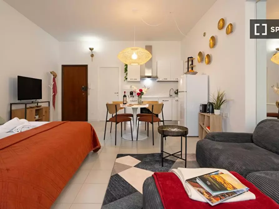 Immagine 8 di Ufficio in affitto  in Via Ricasoli a Firenze