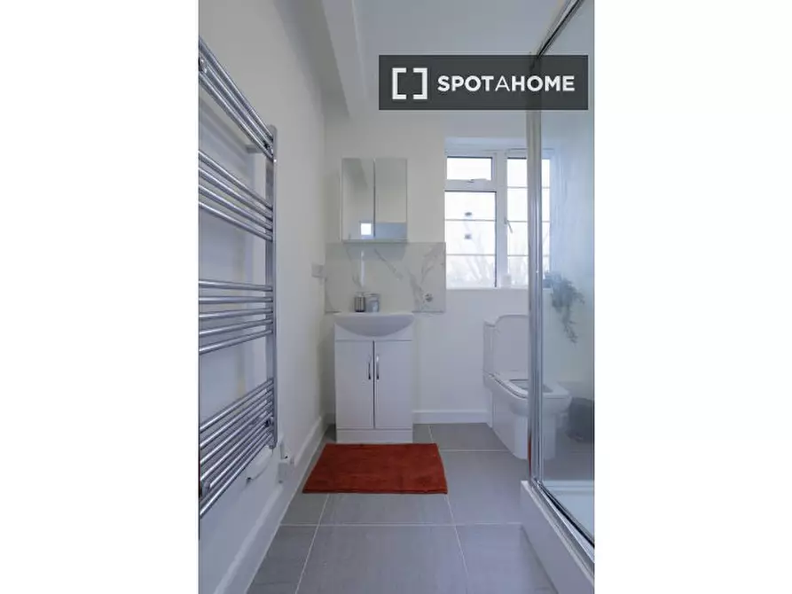 Immagine 5 di Appartamento in affitto  in Highbury Grove a Islington
