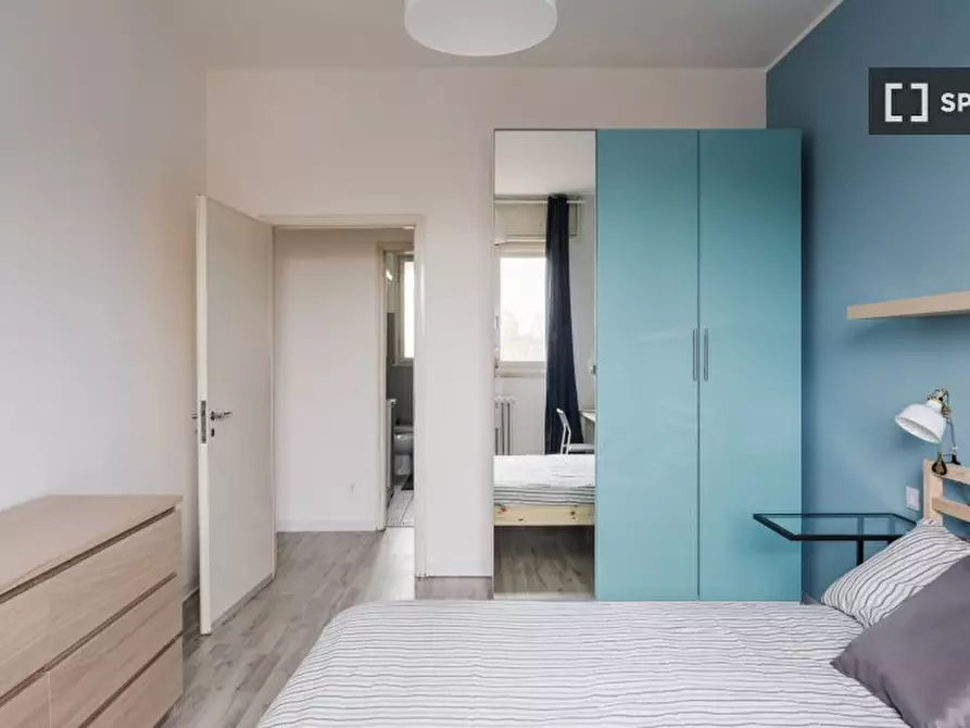 Immagine 17 di Camera condivisa in affitto  in Via Federico Engels a Milano