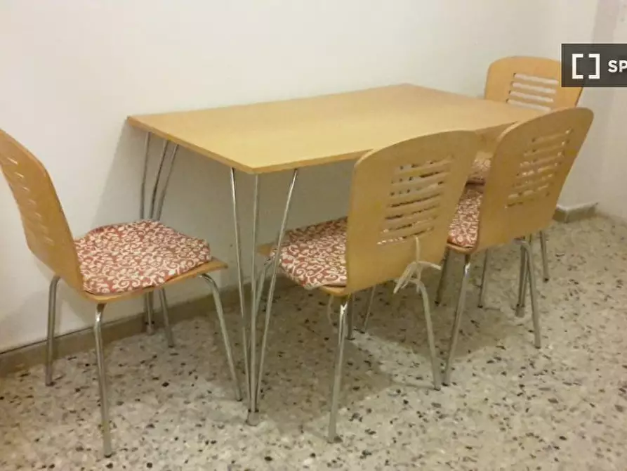 Immagine 8 di Camera condivisa in affitto  in Via S. Giovanni a Trento