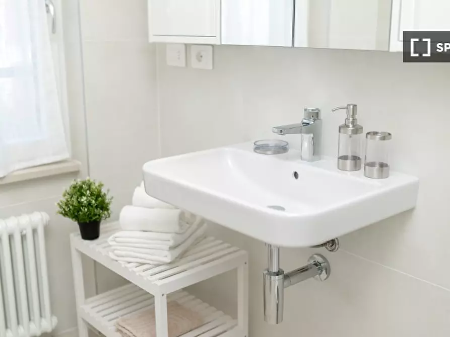 Immagine 13 di Ufficio in affitto  in Via Alfredo Comandini a Milano