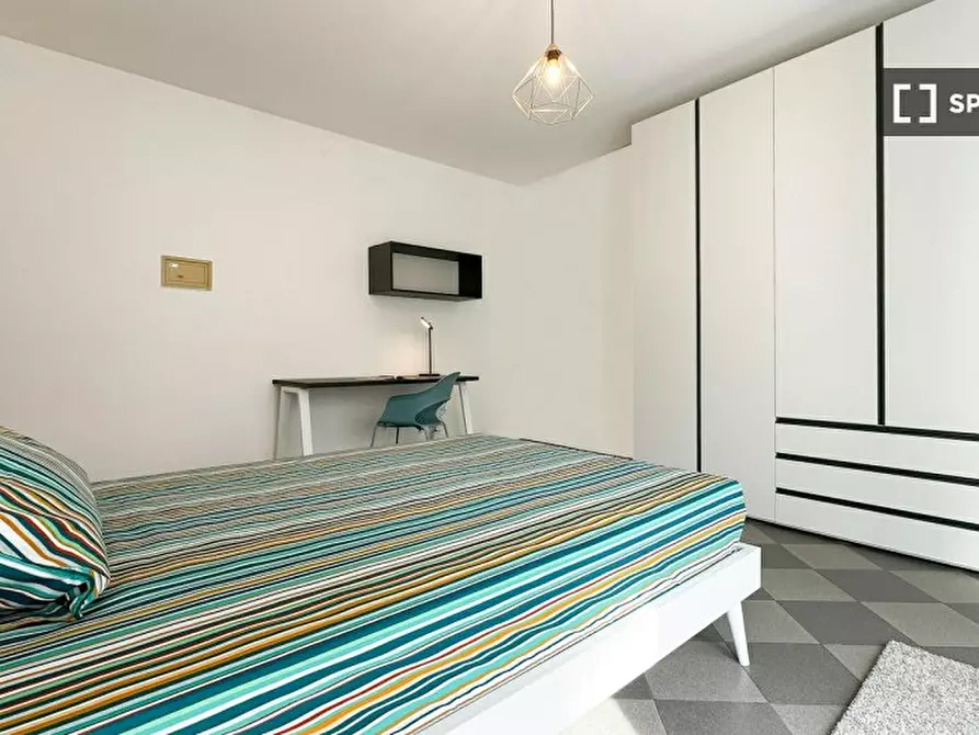 Immagine 1 di Camera condivisa in affitto  in Via Malvasia a Trento