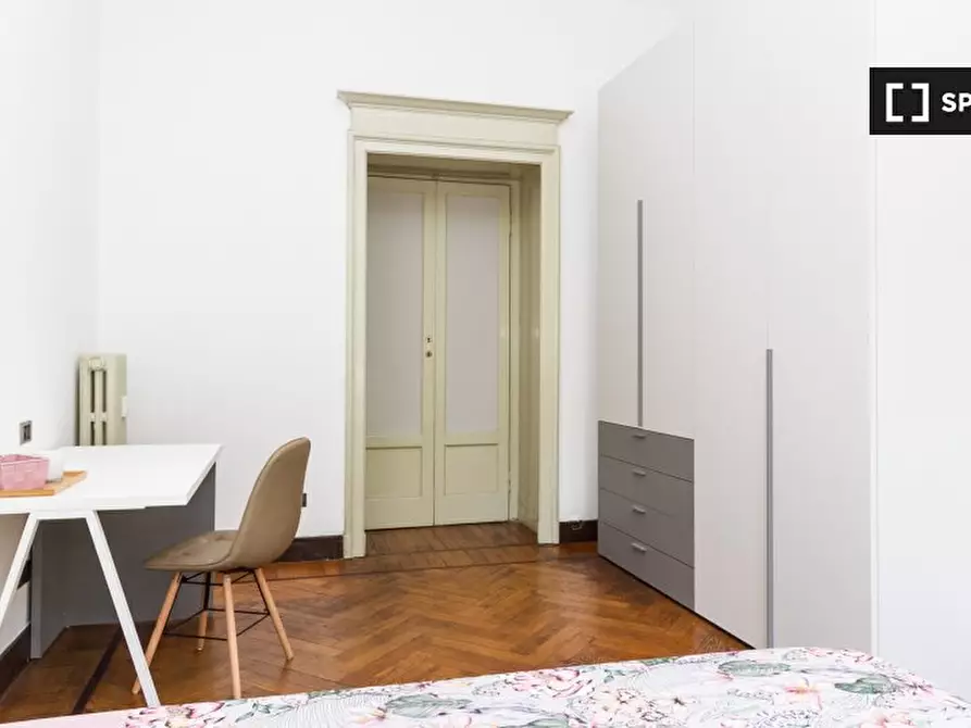 Immagine 6 di Camera condivisa in affitto  in Viale Regina Giovanna a Milano