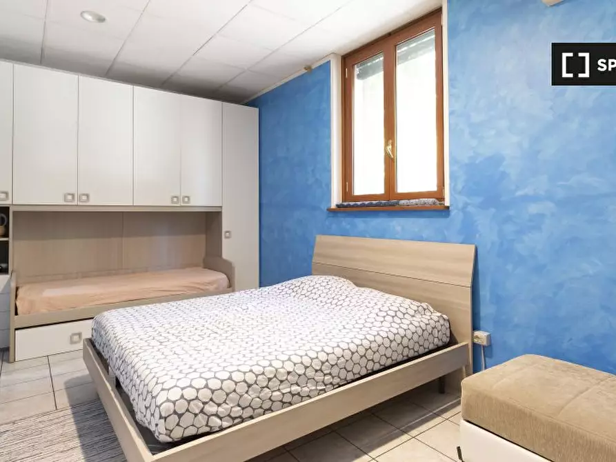 Immagine 2 di Camera condivisa in affitto  in Via Gian Carlo Clerici a Sesto San Giovanni