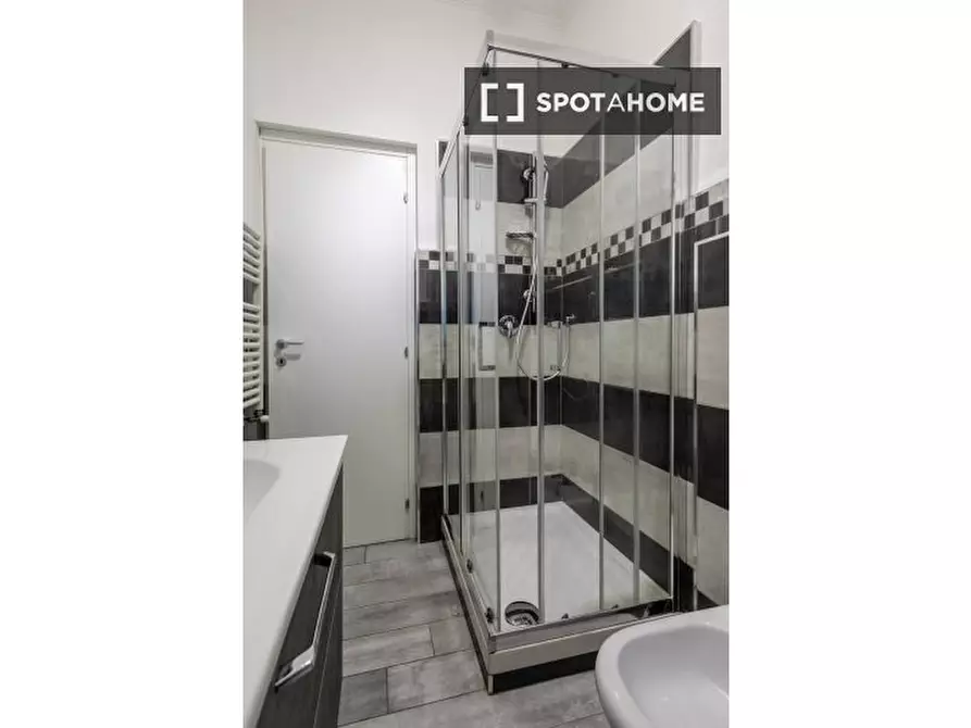 Immagine 11 di Appartamento in affitto  in Via dei Monti di Primavalle a Roma