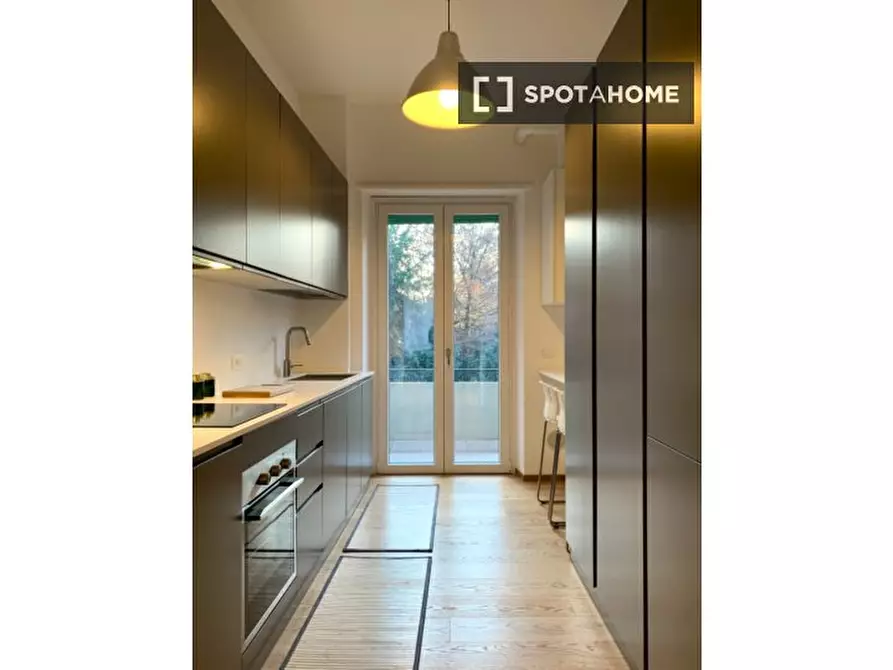 Immagine 11 di Appartamento in affitto  in Via Nino Bixio a Milano