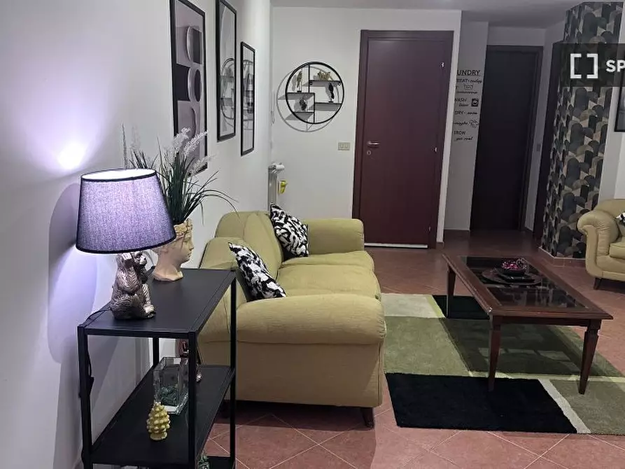 Immagine 7 di Appartamento in affitto  in Via Roberto Rossellini a Roma