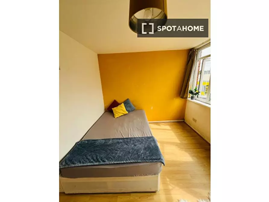 Immagine 11 di Camera condivisa in affitto  in Carey Gardens a Lambeth