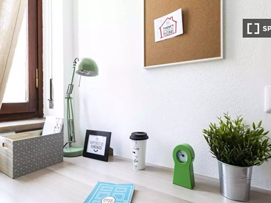 Immagine 1 di Camera condivisa in affitto  in Viale Beatrice D'Este a Milano