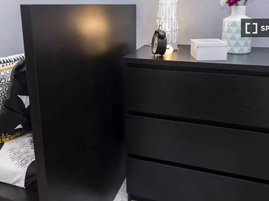 Immagine 5 di Camera condivisa in affitto  in Largo Cavalieri di Malta a Milano