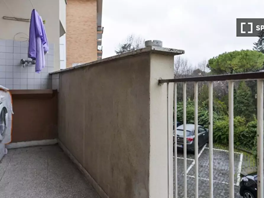 Immagine 13 di Camera condivisa in affitto  in Viale Egeo, 00144 Roma RM, Italy a Roma