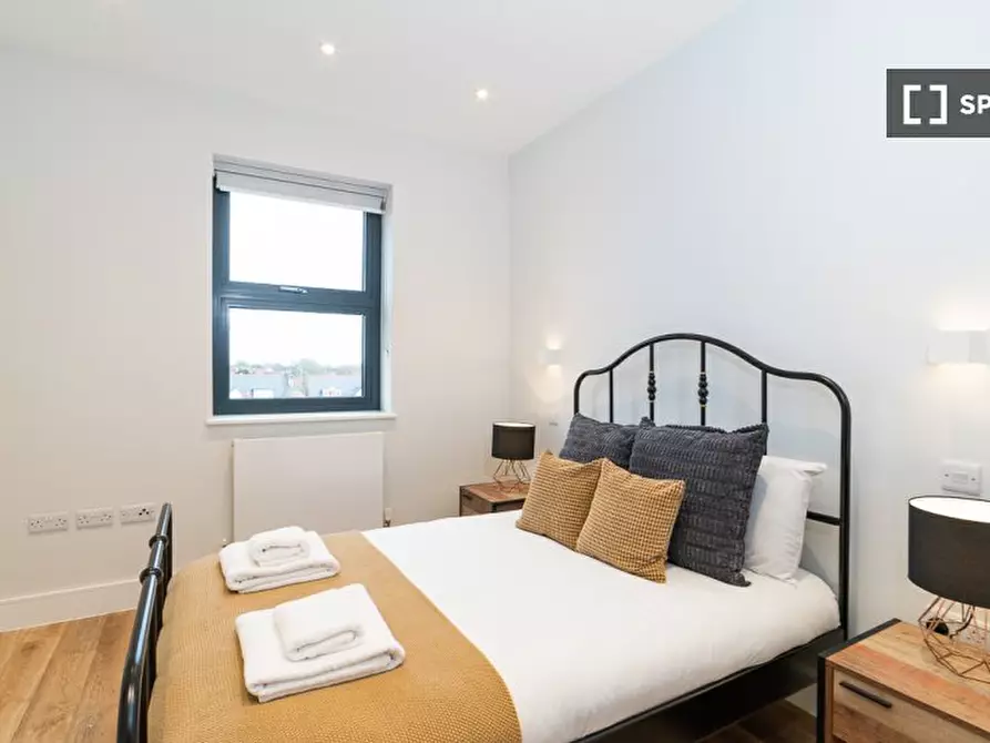 Immagine 8 di Appartamento in affitto  in High Street Mews a Merton