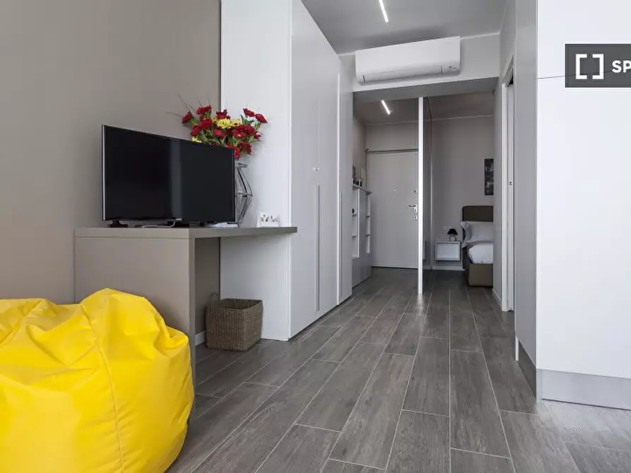 Immagine 12 di Appartamento in affitto  in Piazzale Luigi Cadorna a Milano