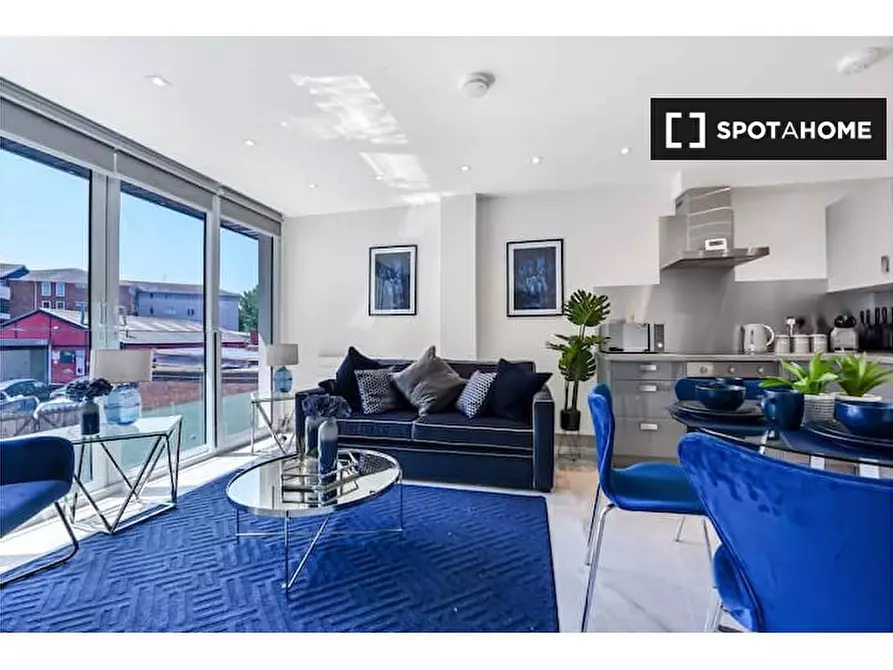 Immagine 11 di Appartamento in affitto  in Flat Goldman House - 122 Wembley Park drive HA9 8HP a Brent