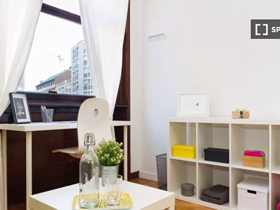 Immagine 8 di Camera condivisa in affitto  in Via Larga a Milano