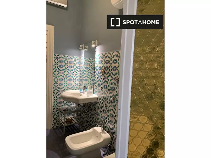 Immagine 8 di Appartamento in affitto  in Via dell'Archetto a Roma