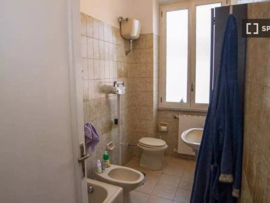 Immagine 4 di Camera condivisa in affitto  in Via Padova a Roma