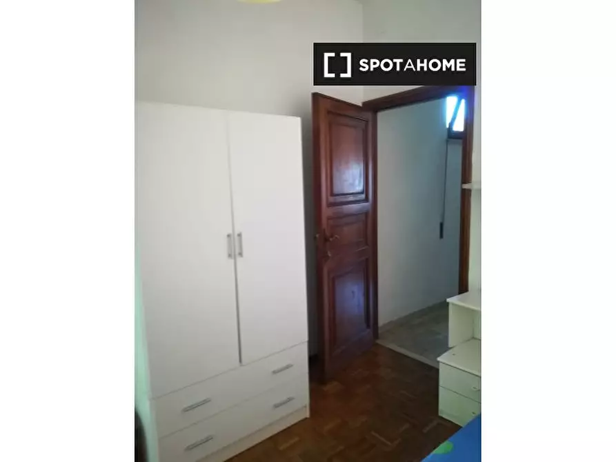 Immagine 8 di Camera condivisa in affitto  in Via del Beato Egidio a Perugia