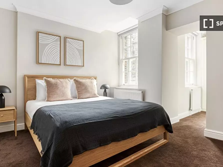 Immagine 9 di Appartamento in affitto  in A Villiers St a 