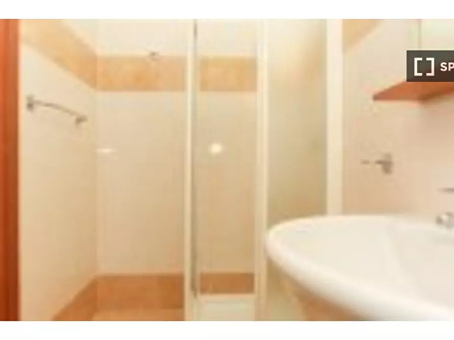 Immagine 11 di Camera condivisa in affitto  in Via Umberto Fogagnolo a Sesto San Giovanni