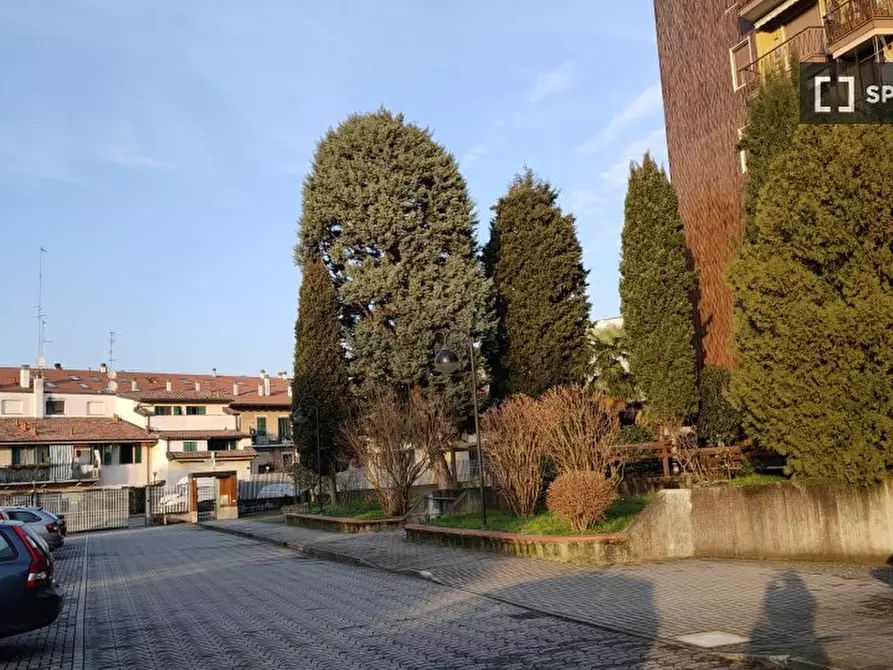 Immagine 15 di Camera condivisa in affitto  in Via Costantino Baroni a Milano