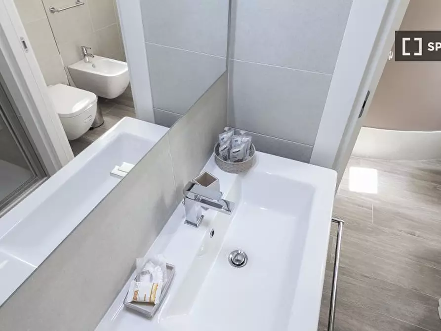 Immagine 10 di Appartamento in affitto  in Piazzale Luigi Cadorna a Milano