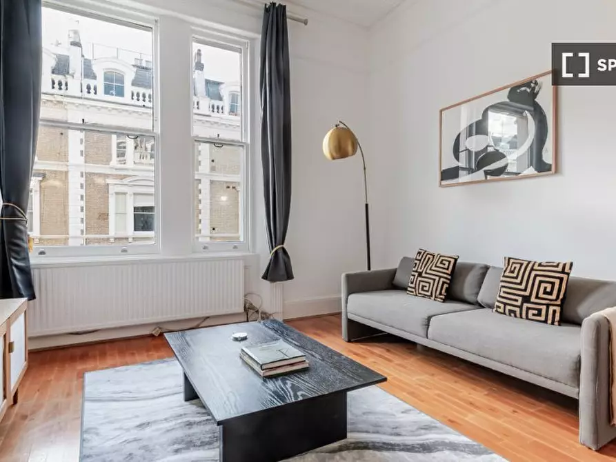 Immagine 1 di Appartamento in affitto  in Clanricarde Gardens a Paddington