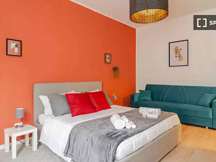 Immagine 12 di Appartamento in affitto  in Via dei Tulipani a Milano