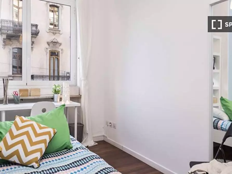 Immagine 5 di Camera condivisa in affitto  in Via Antonio Canova a Milano